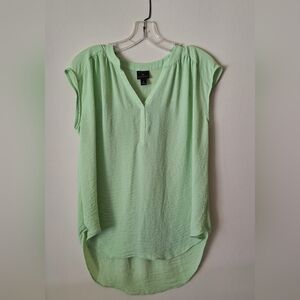 Worthington High Low Sleeveless V-neck Top Soft Green Flowy Long Sheer Blouse 💚